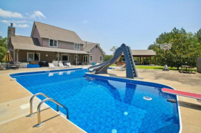 Lonsdale Vacation Rental with Pool and Hot Tub!